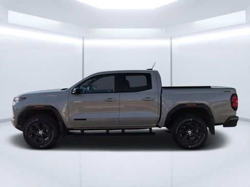 Used 2024 GMC Canyon Elevation w/ Convenience Package AWD/4WD image 6