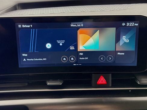 Used 2025 Kia Carnival SX Prestige FWD image 16