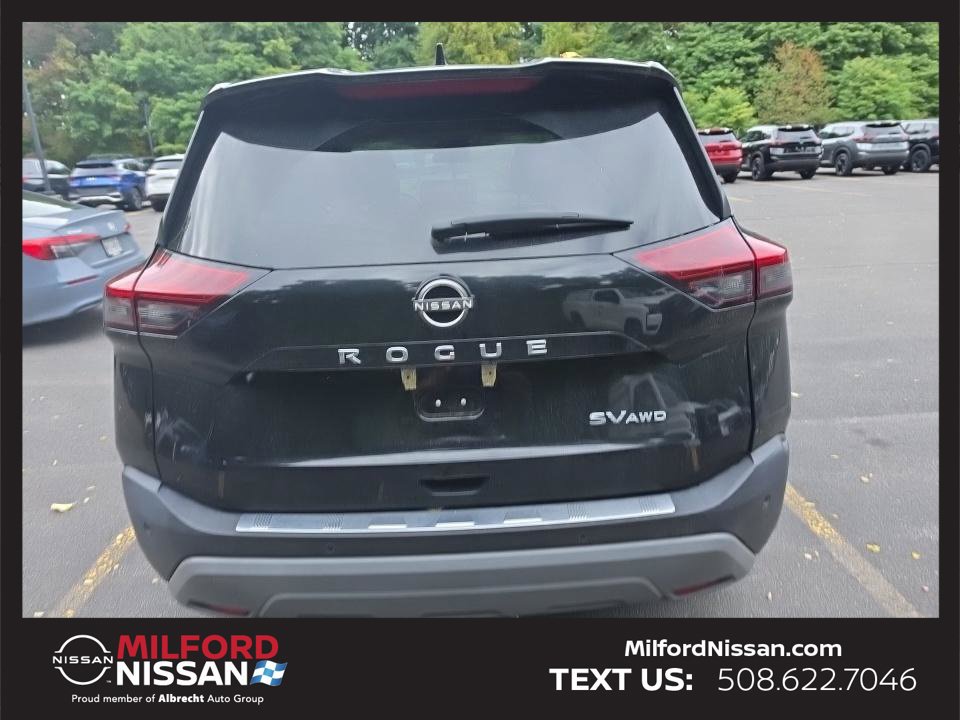 Certified 2023 Nissan Rogue SV w/ SV Premium B Package AWD/4WD image 4