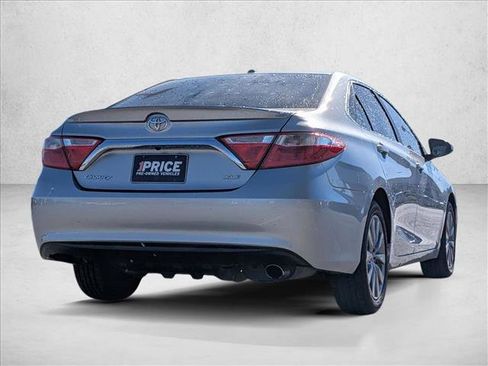 Used 2016 Toyota Camry XLE image 5