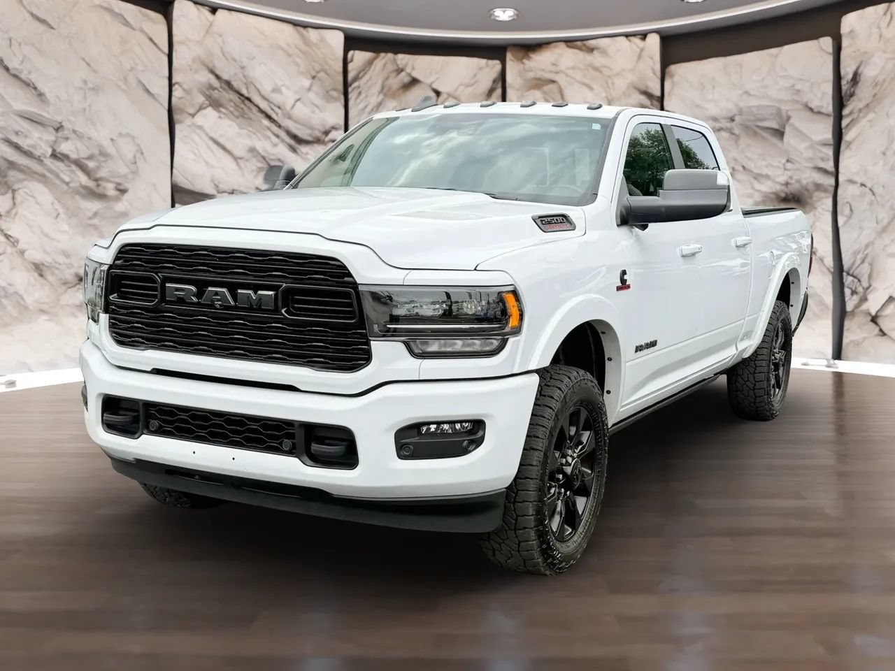 Used 2022 RAM 2500 Limited AWD/4WD image 3