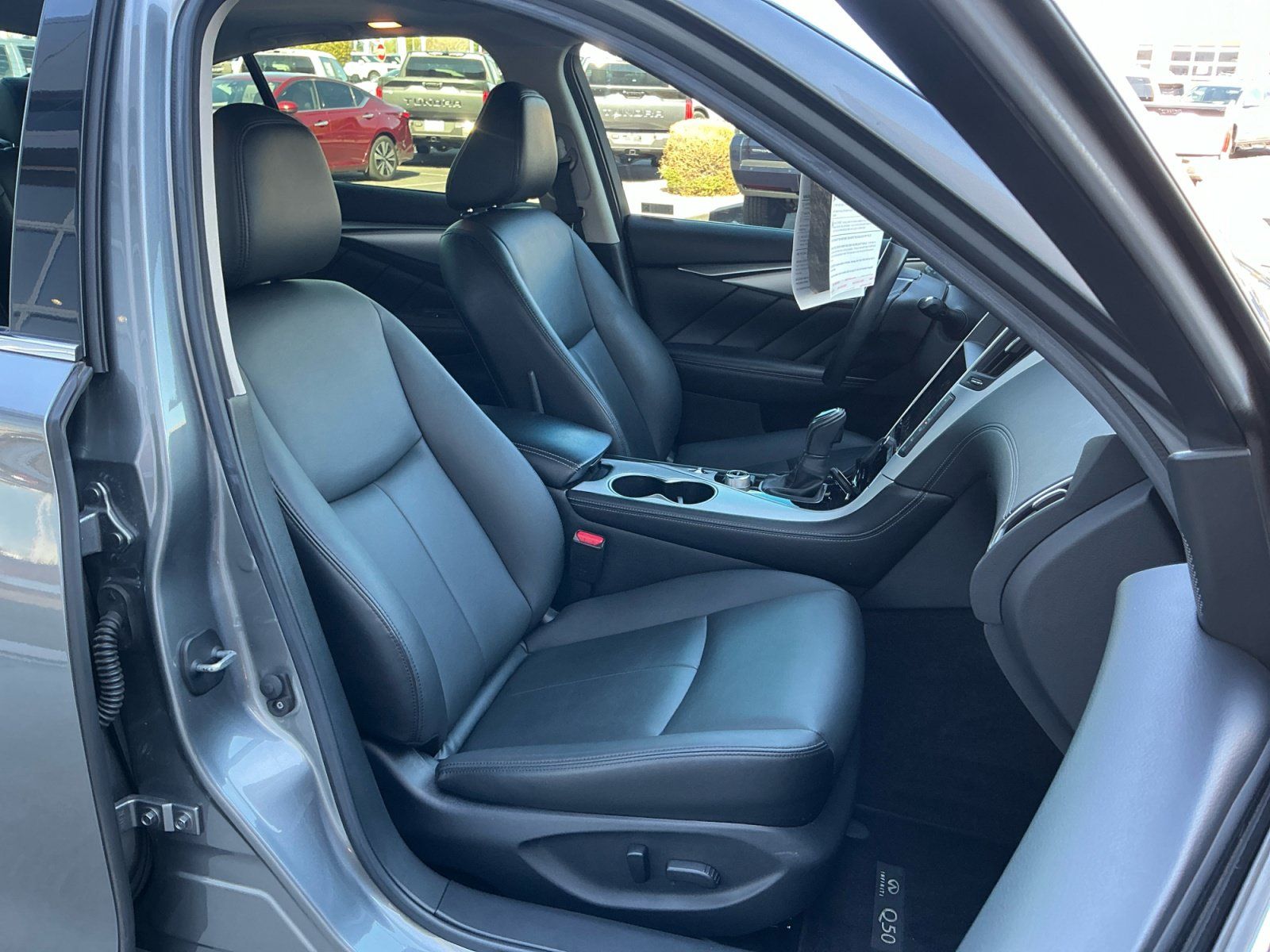 Used 2019 INFINITI Q50 Luxe w/ All Weather Package (L93) RWD image 18