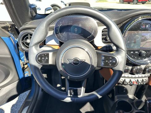 Used 2023 MINI Cooper Convertible image 9