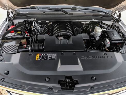 Used 2019 Chevrolet Suburban Premier image 64