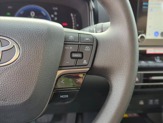 Certified 2026 Toyota Camry LE FWD image 15