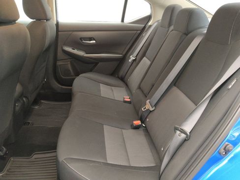 Used 2022 Nissan Sentra SV w/ Trunk Package FWD image 18