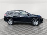 Used 2015 Nissan Rogue S image 2