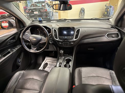 Used 2020 Chevrolet Equinox Premier image 21