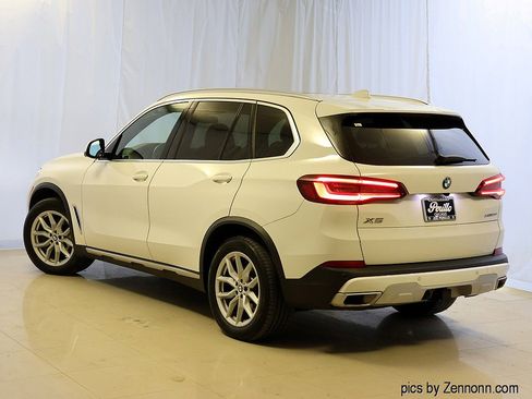 Used 2023 BMW X5 xDrive40i w/ Premium Package image 9