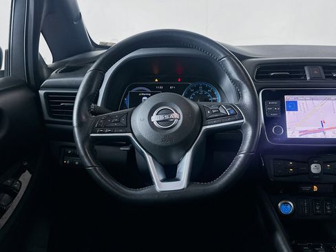 Used 2025 Nissan Leaf SV Plus FWD image 18
