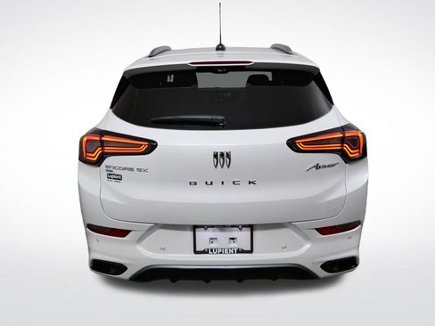 Used 2024 Buick Encore GX Avenir w/ Avenir Technology Package AWD/4WD image 4