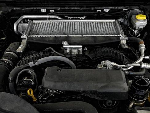 Used 2023 Subaru Outback Touring XT image 23