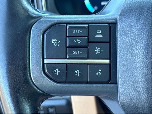 Used 2023 Ford F350 Lariat w/ Lariat Ultimate Package AWD/4WD image 15