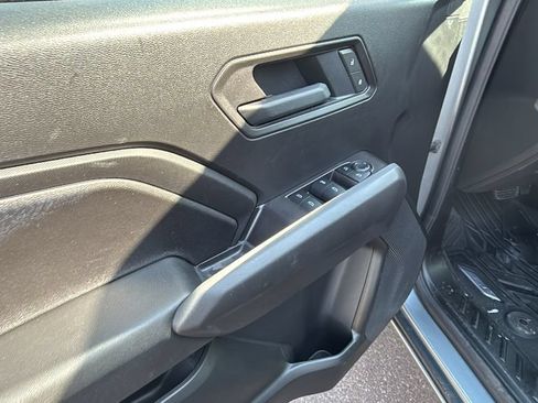 Used 2026 Chevrolet Colorado Trail Boss AWD/4WD image 18