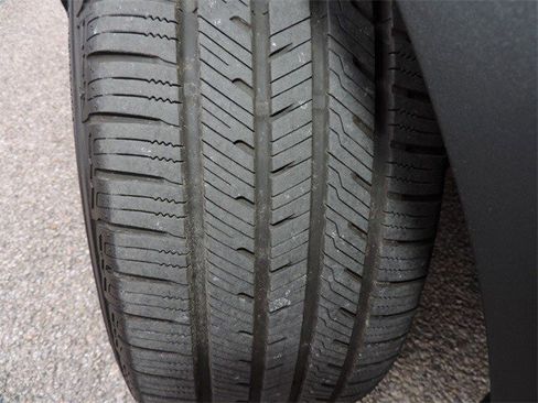 Used 2022 Buick Envision Preferred image 11