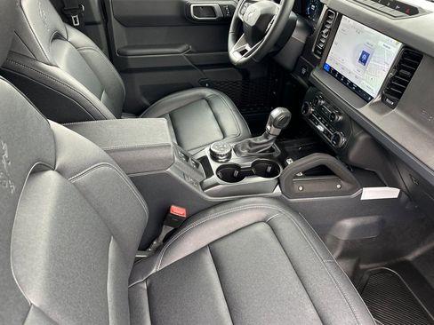 New 2026 Ford Bronco Big Bend w/ Black Diamond Package AWD/4WD image 13