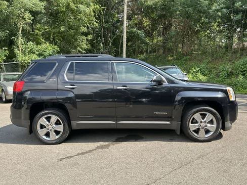 Used 2015 GMC Terrain SLE w/ Chrome Edition AWD/4WD image 3