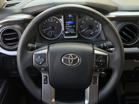Used 2023 Toyota Tacoma SR5 RWD image 14
