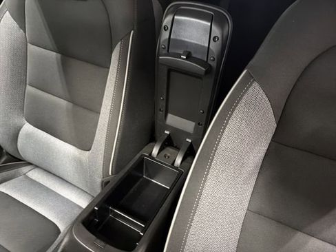 Certified 2025 Chevrolet TrailBlazer LT AWD/4WD image 21