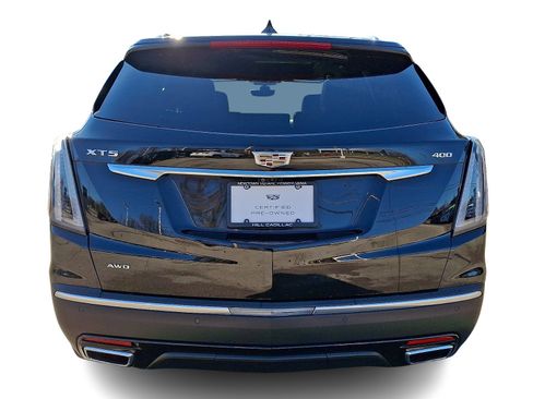 Certified 2023 Cadillac XT5 Sportv w/ Technology Package image 4