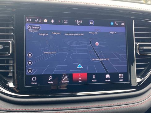 Certified 2024 Dodge Durango GT image 32