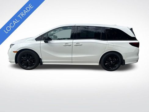 Certified 2023 Honda Odyssey Sport image 7