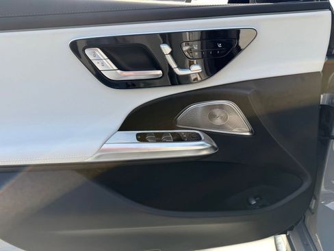 New 2026 Mercedes-Benz E 53 AMG e 4MATIC Sedan image 10