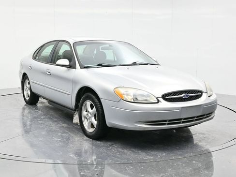 Used 2002 Ford Taurus SE image 1