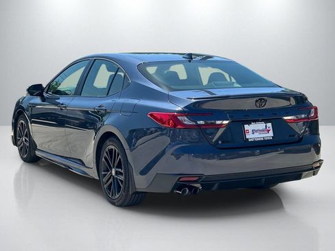 Used 2026 Toyota Camry SE w/ Convenience Package FWD image 7