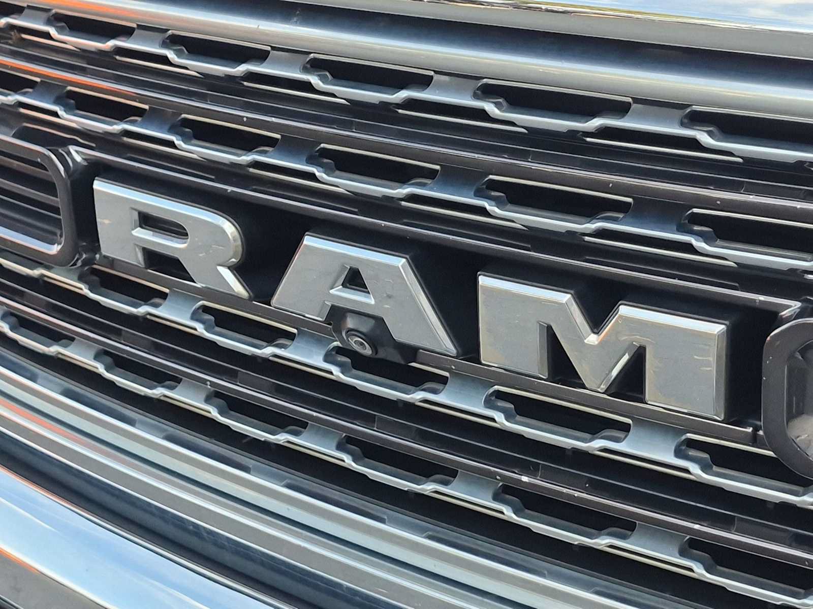 Used 2019 RAM 1500 Limited AWD/4WD image 11