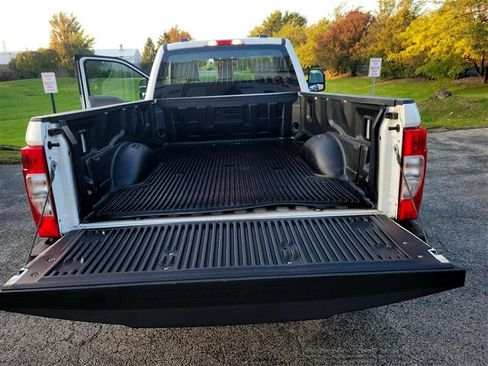 Used 2020 Ford F250 XL w/ Power Equipment Group image 12