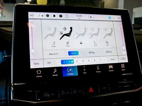 Used 2022 Jeep Compass High Altitude image 35