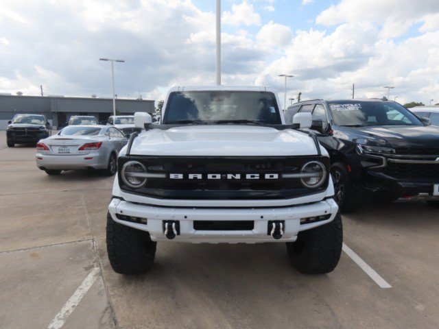 Used 2023 Ford Bronco Outer Banks AWD/4WD image 4