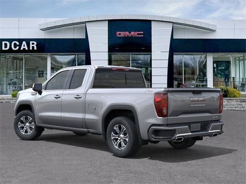 New 2026 GMC Sierra 1500 SLE image 3