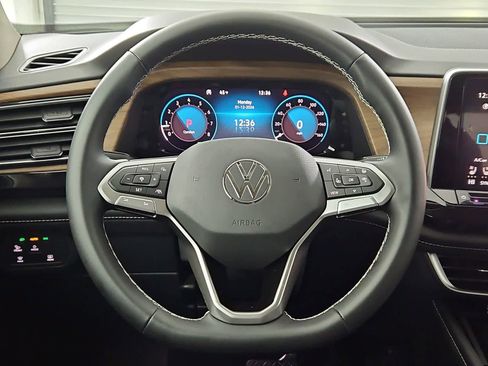 New 2026 Volkswagen Atlas SE AWD/4WD image 22
