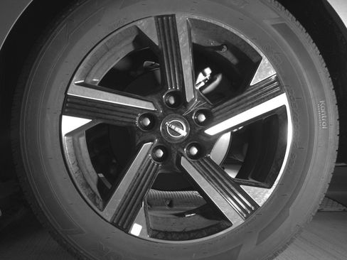 Used 2025 Nissan Sentra SV image 14