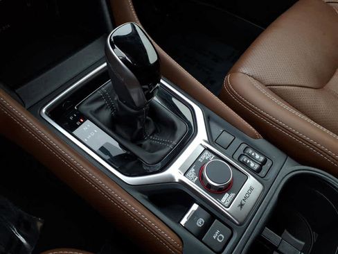 Used 2020 Subaru Forester Touring image 38