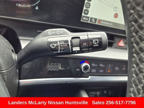 Used 2023 Kia Sportage EX FWD image 24
