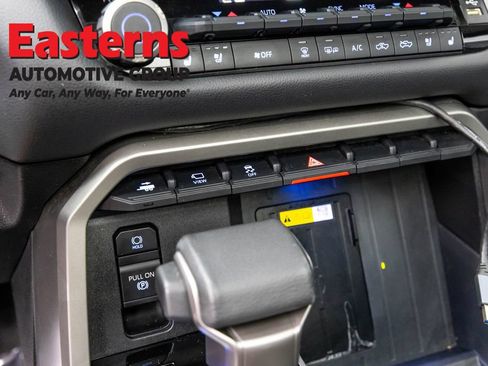 Used 2023 Toyota Tundra Limited AWD/4WD image 20