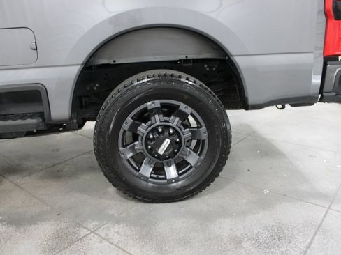 Used 2024 Ford F350 Lariat w/ Sport Appearance Package AWD/4WD image 41