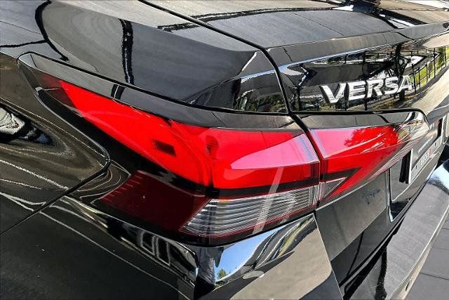 Certified 2025 Nissan Versa SV FWD image 29