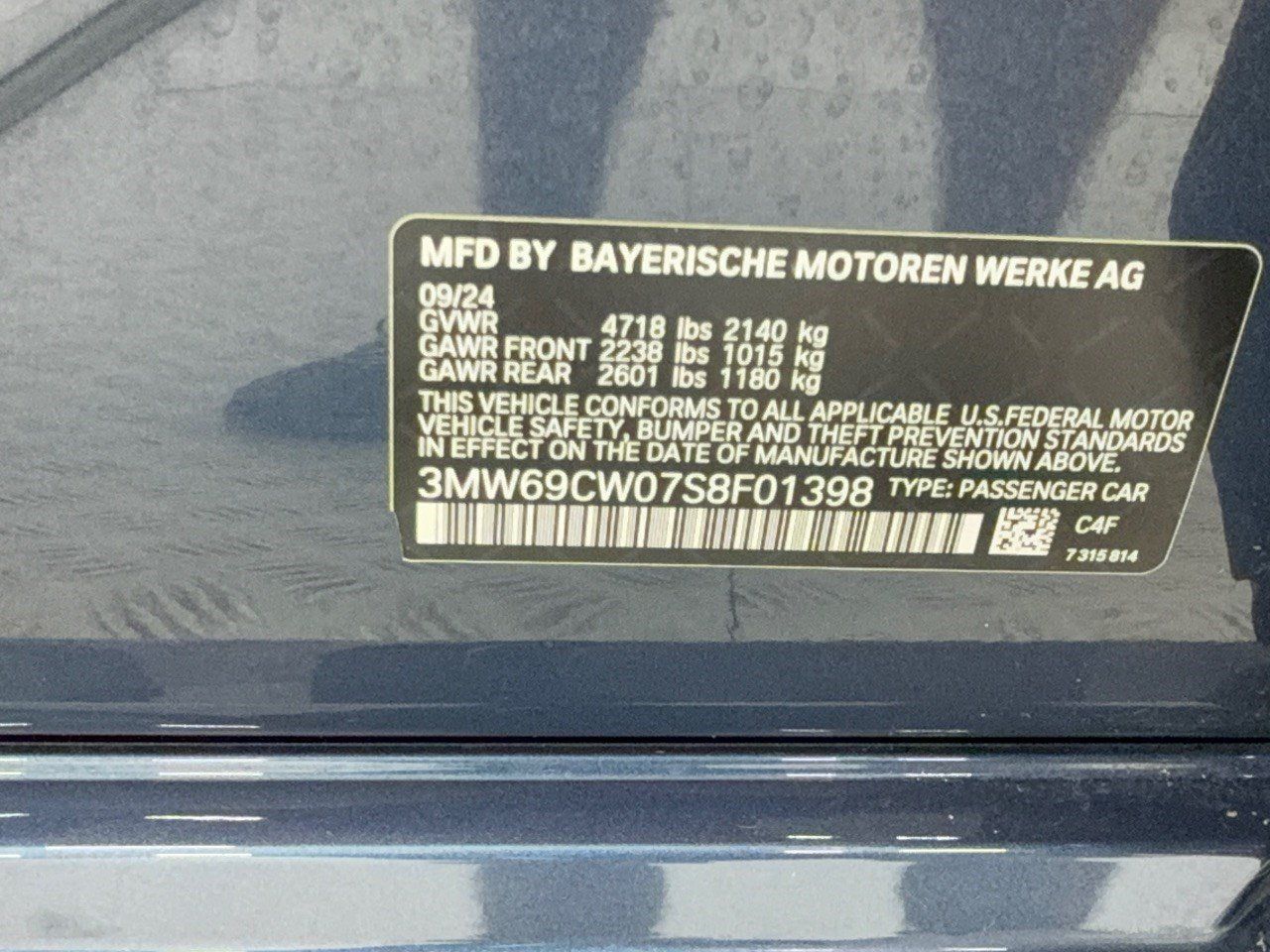 Certified 2025 BMW 330i Sedan RWD image 31