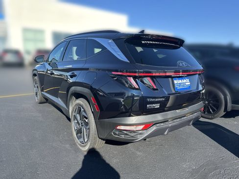 Used 2024 Hyundai Tucson Limited AWD/4WD image 4