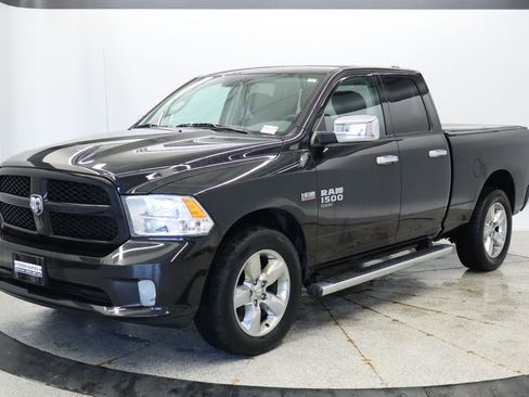Used 2019 RAM 1500 Express w/ Express Value Package image 1