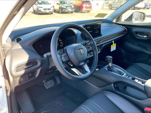 New 2026 Honda HR-V EX-L image 9