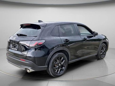 Used 2024 Honda HR-V Sport image 7