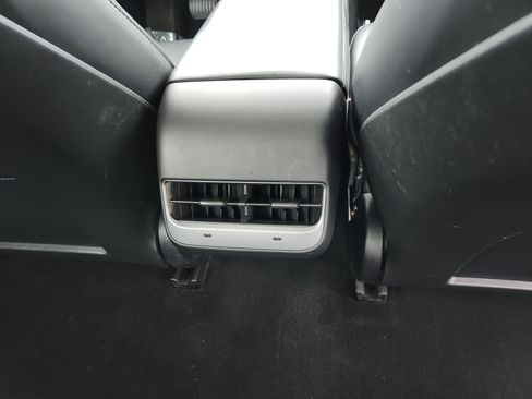 Used 2023 Tesla Model 3 Standard Range RWD image 22