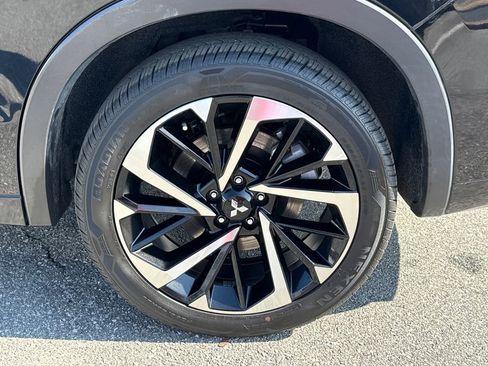 Used 2023 Mitsubishi Outlander SEL image 20