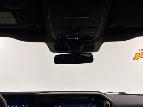 Used 2024 Ford F150 King Ranch w/ FX4 Off-Road Package image 20