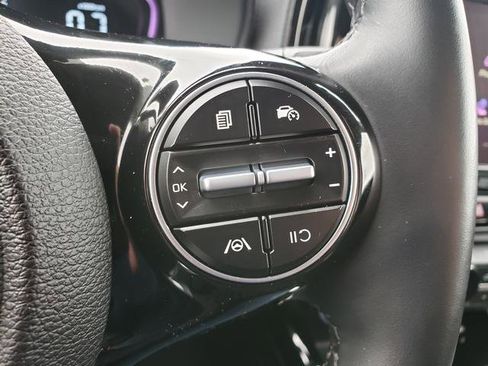 Certified 2023 Kia Soul EX FWD image 24